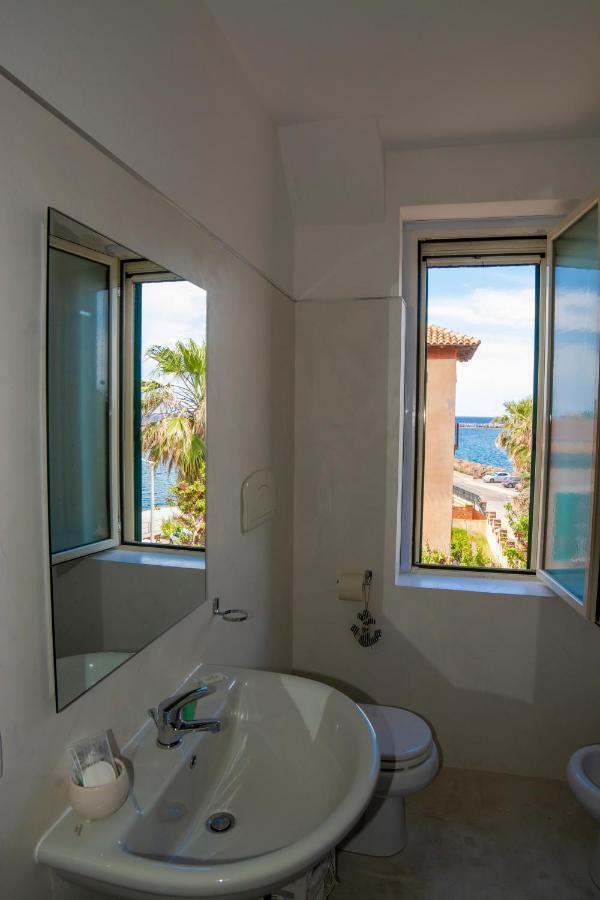 B&B del Porto Bosa Marina Esterno foto